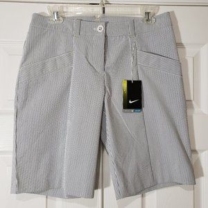 Nike NEW Women Dri-Fit Golf Athletic Hiking Shorts Pin Stripe, Generous size 6